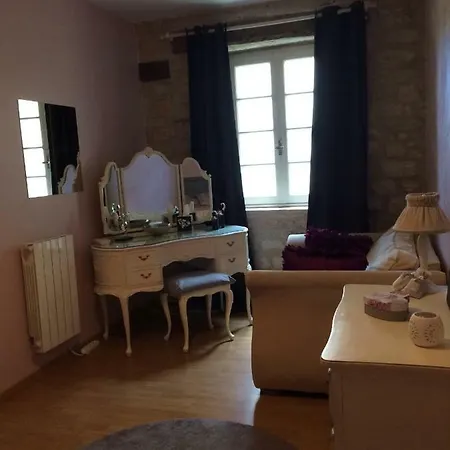 Holiday home Domaine De Galoubet, Lot , De Charme Beaumat